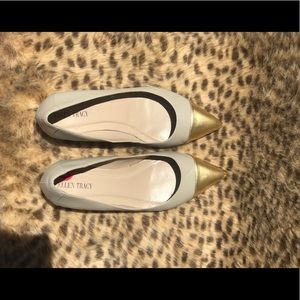 Women’s pointed toe kitten heel